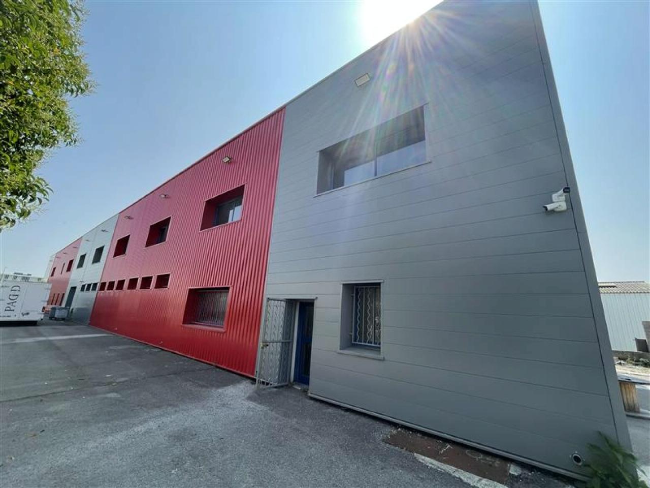 Local d'activité Mauguio 1115m² Location local d'activité Mauguio Hérault OLACT2533214 0